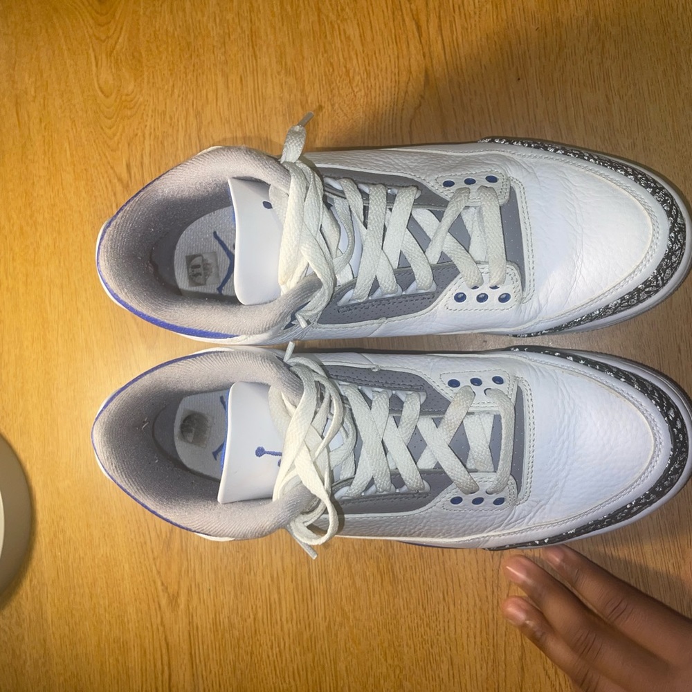 Jordan 3 sneakers